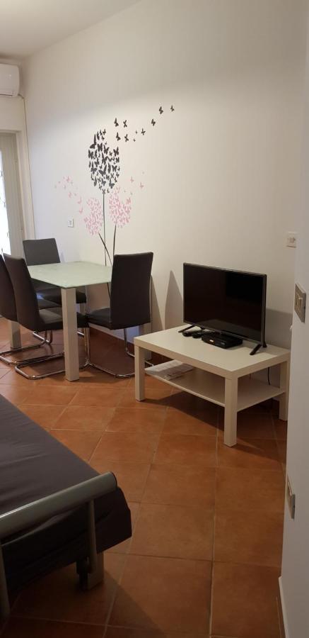 Fiori Apartment Umago Esterno foto