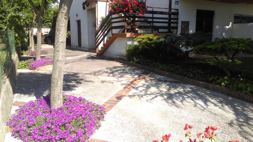 Fiori Apartment Umago Esterno foto